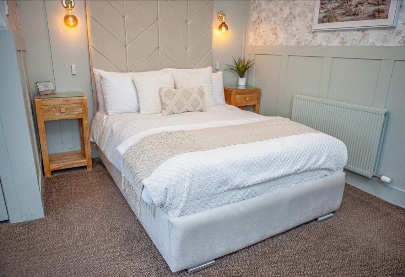 The Blackhorse Accommodation Newton Stewart Buitenkant foto